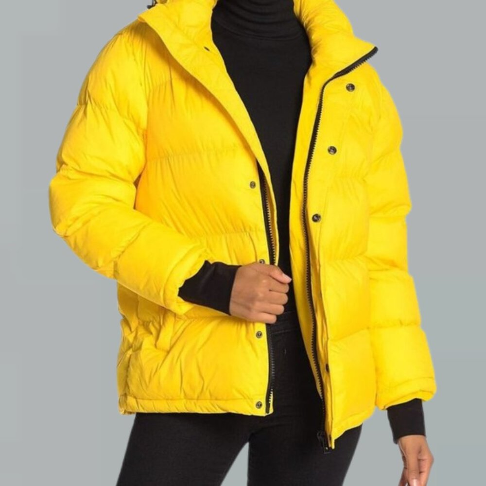 Bagatelle Sports Water Resistant Puffer Coat Yellow Women’s (Size S)